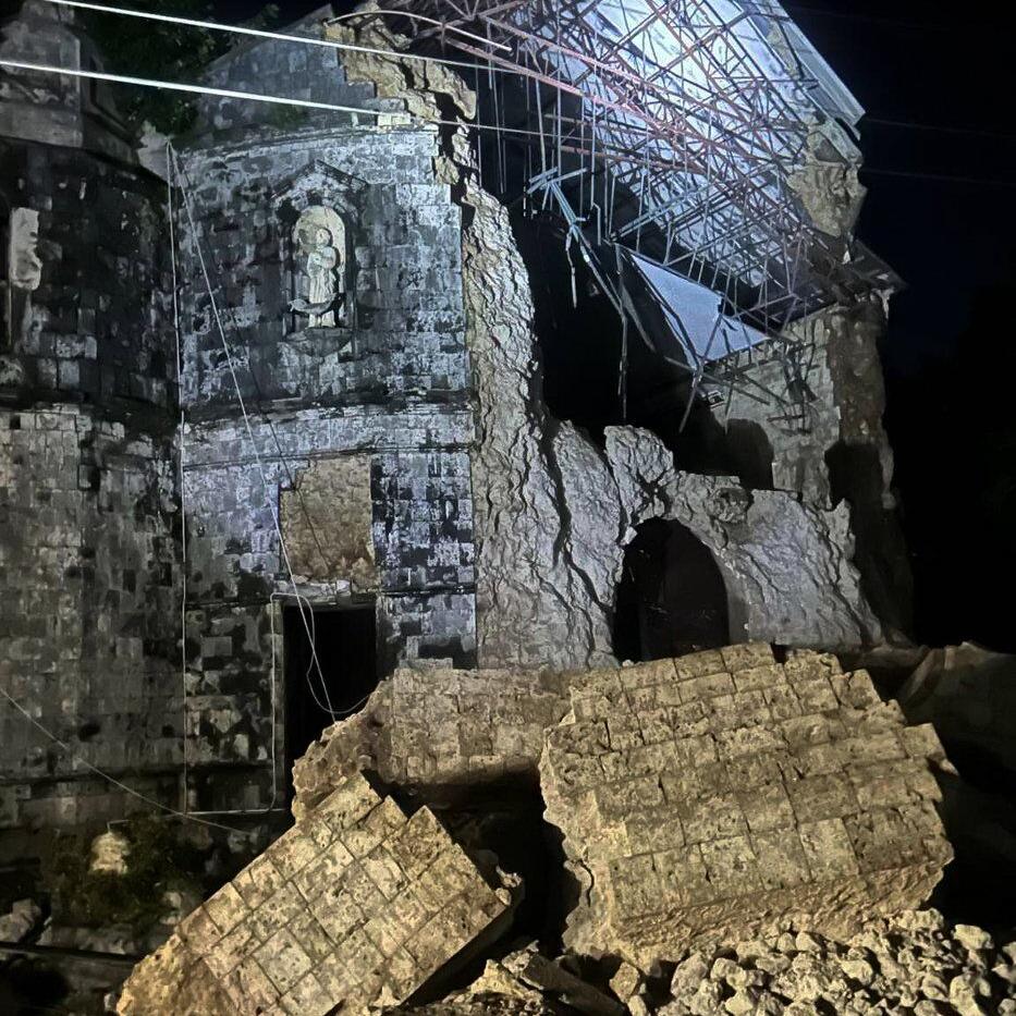 Strong earthquake kills 31 people in a central Philippine region hit by deadly storm just days ago